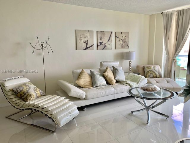 3901 S Ocean Dr 10Z, Hollywood, FL 33019