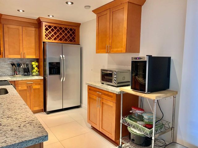 3901 S Ocean Dr 10Z, Hollywood, FL 33019