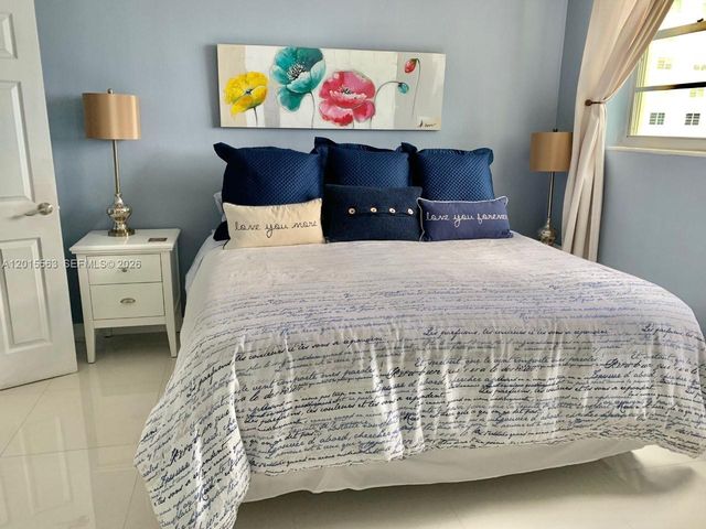 3901 S Ocean Dr 10Z, Hollywood, FL 33019