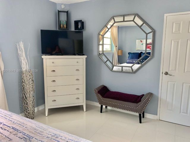 3901 S Ocean Dr 10Z, Hollywood, FL 33019