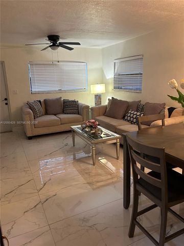 400 N 60th Way a, Hollywood, FL 33024