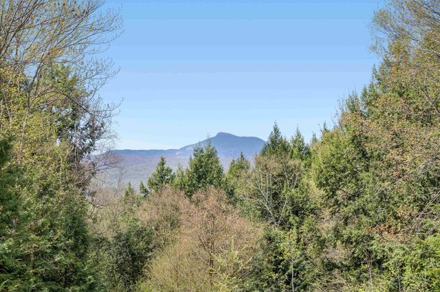 581 Perry Lea Road, Waterbury, VT 05676