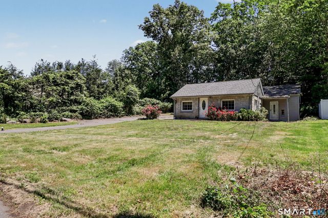 36 Donovan Road, Naugatuck, CT 06770