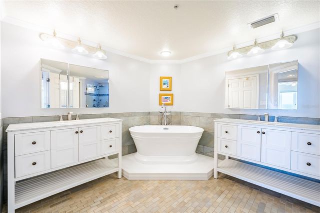 16750 GULF BOULEVARD 311, North Redington Beach, FL 33708