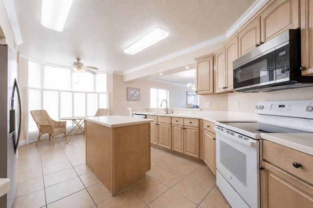 16750 GULF BOULEVARD 311, North Redington Beach, FL 33708