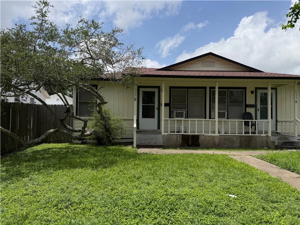 1533 Lazy B, Corpus Christi, TX 78415
