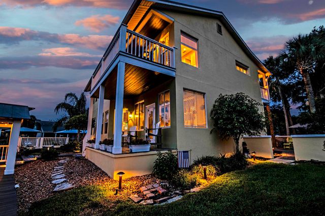 312 Amelia Ct, St Augustine, FL 32080