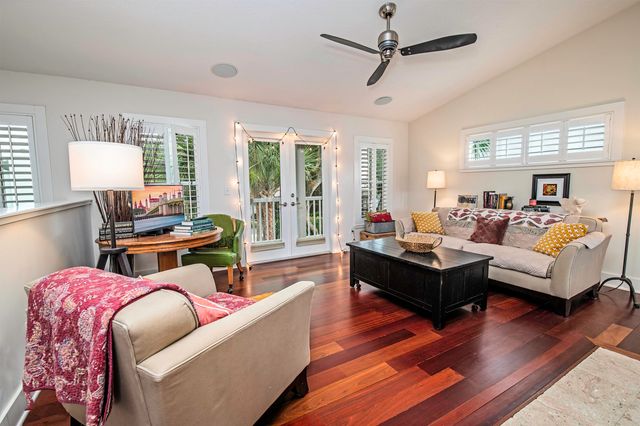 312 Amelia Ct, St Augustine, FL 32080