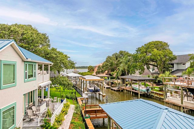 312 Amelia Ct, St Augustine, FL 32080