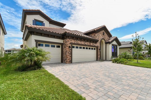 11239 RUSTIC TIMBER LOOP, San Antonio, FL 33576