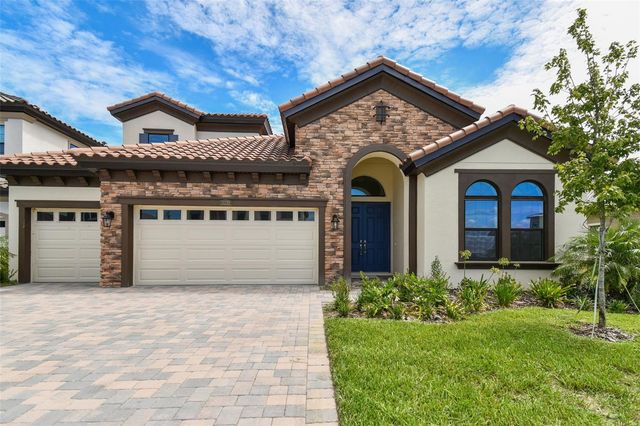 11239 RUSTIC TIMBER LOOP, San Antonio, FL 33576