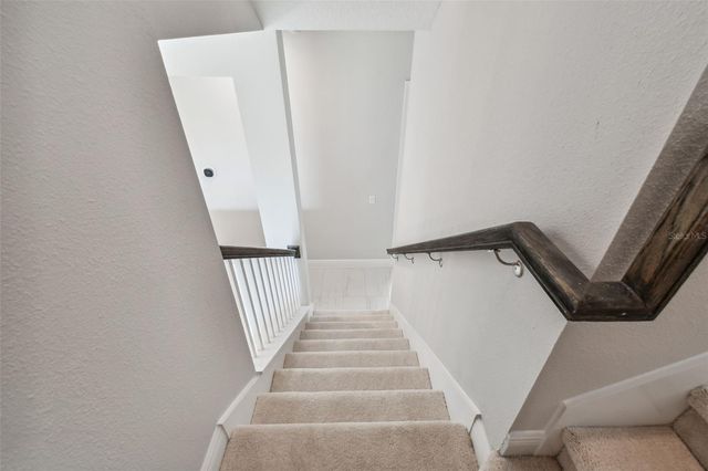 11239 RUSTIC TIMBER LOOP, San Antonio, FL 33576