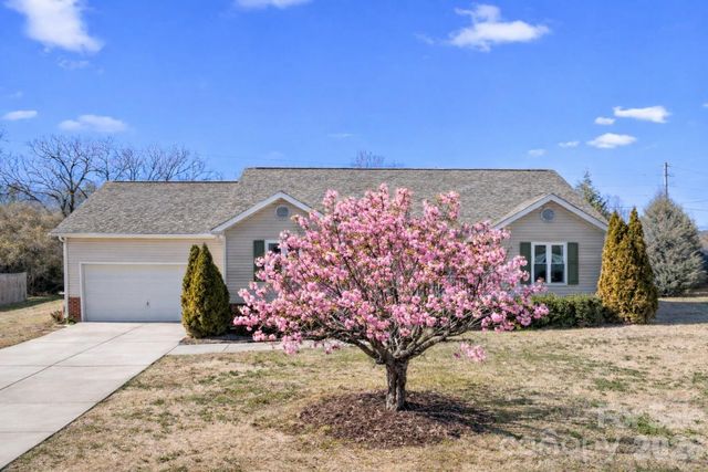 921 Hollow Hill Court, Stanfield, NC 28163