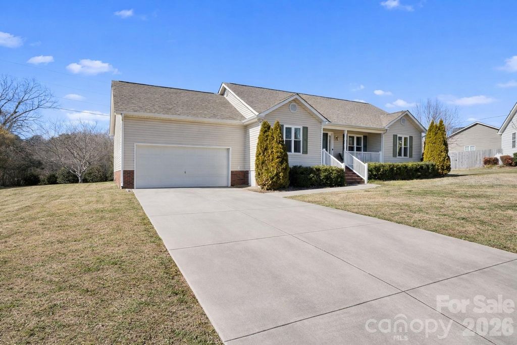 921 Hollow Hill Court, Stanfield, NC 28163