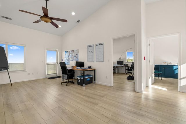 3000 Alexandrite Dr, Rescue, CA 95672