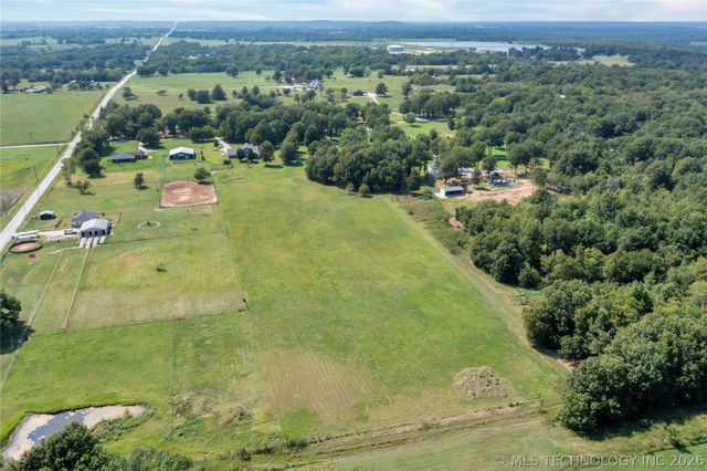 7045 S 369th East Avenue, Broken Arrow, OK 74014