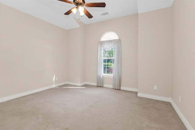 110 Wick Willow Drive, Montgomery, TX 77356