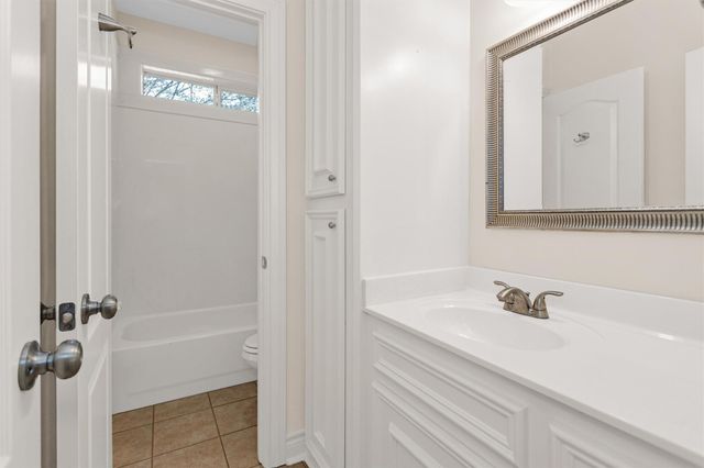 110 Wick Willow Drive, Montgomery, TX 77356