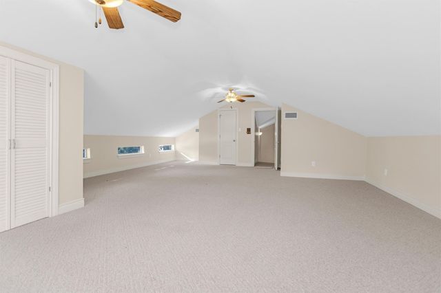 110 Wick Willow Drive, Montgomery, TX 77356