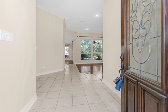 110 Wick Willow Drive, Montgomery, TX 77356