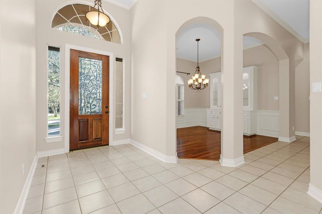 110 Wick Willow Drive, Montgomery, TX 77356