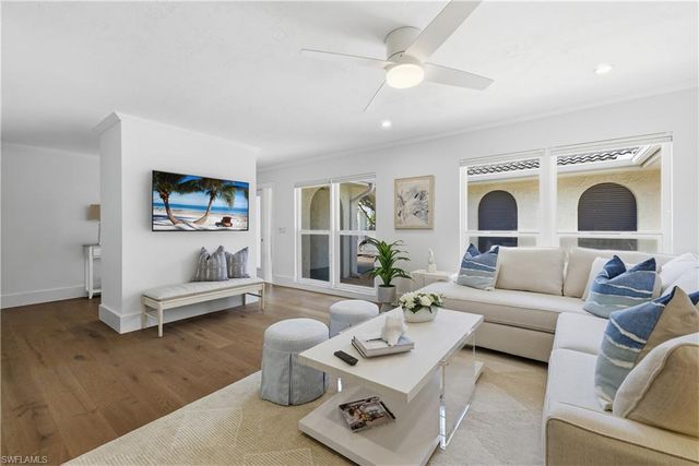 4916 Crayton RD, Naples, FL 34103