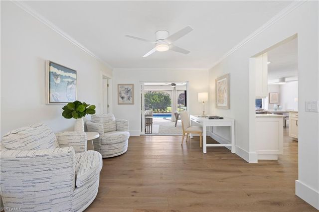 4916 Crayton RD, Naples, FL 34103