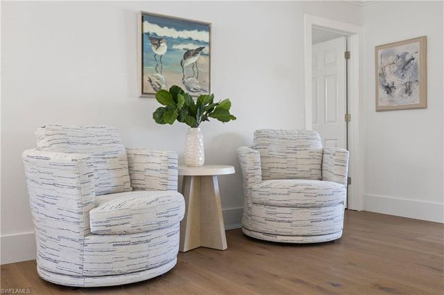 4916 Crayton RD, Naples, FL 34103