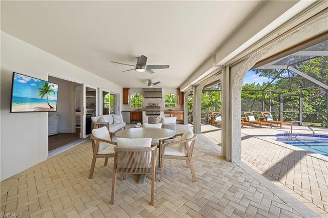 4916 Crayton RD, Naples, FL 34103