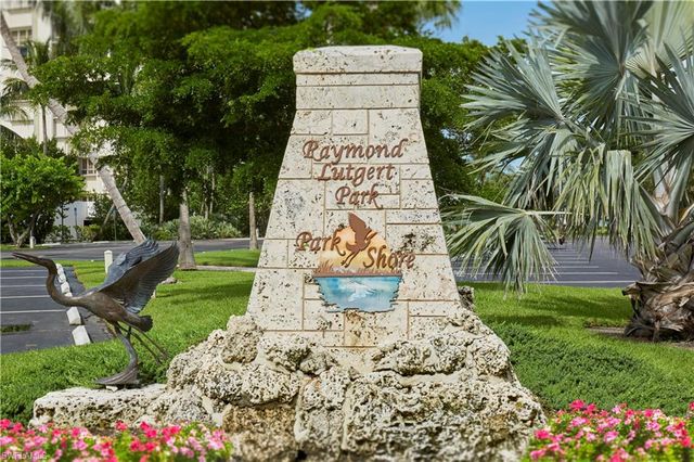 4916 Crayton RD, Naples, FL 34103