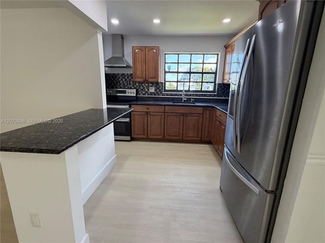 26220 SW 127th Avenue, Homestead, FL 33032