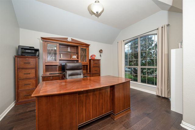 360 Falstaff Drive, Roanoke, TX 76262