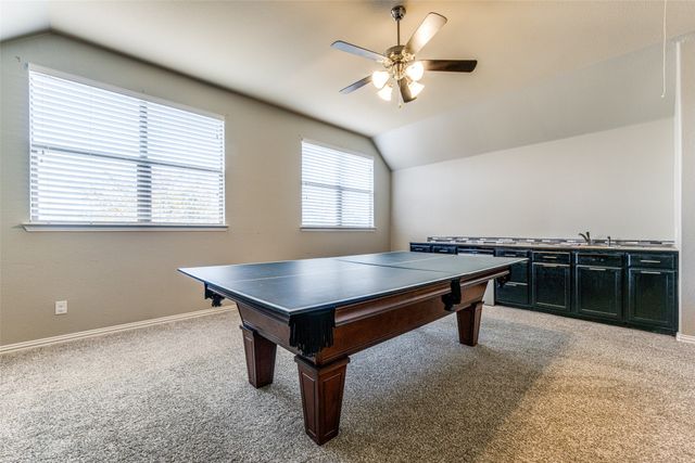 360 Falstaff Drive, Roanoke, TX 76262