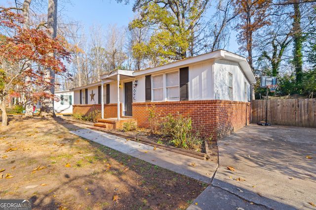 129 Woodland Drive, Gray, GA 31032