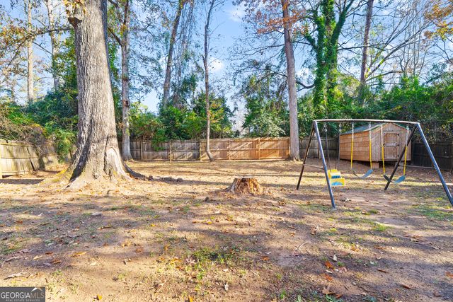 129 Woodland Drive, Gray, GA 31032