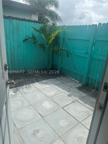 6501 Scott St A, Hollywood, FL 33024
