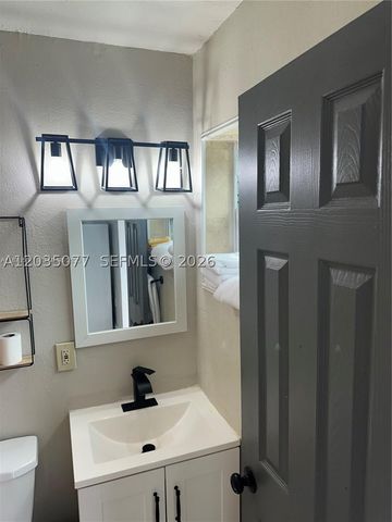 6501 Scott St A, Hollywood, FL 33024