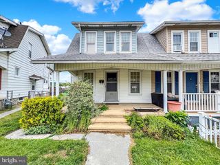 219 N HARTMAN ST, York, PA 17403