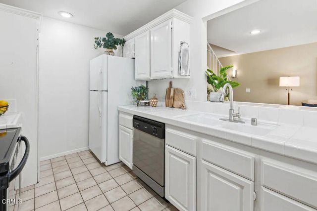 1228 Kirkford Way, Westlake Village, CA 91361