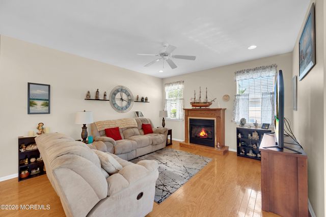 6 Reef Lane, Little Egg Harbor, NJ 08087