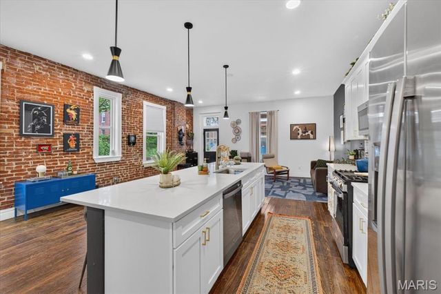 3237 California Avenue, St Louis, MO 63118