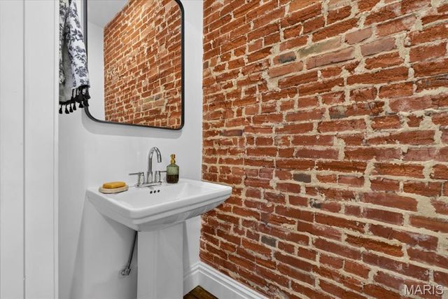 3237 California Avenue, St Louis, MO 63118