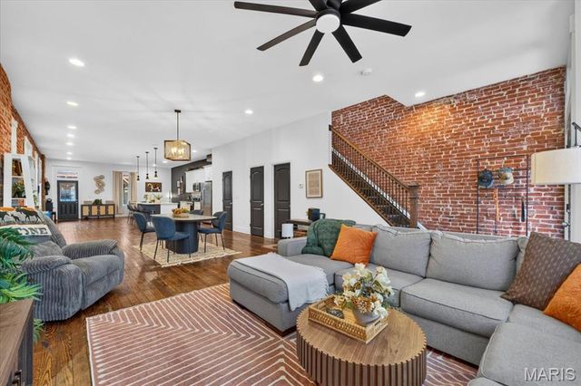 3237 California Avenue, St Louis, MO 63118