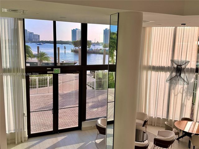 1000 W Island Boulevard 1911, Aventura, FL 33160