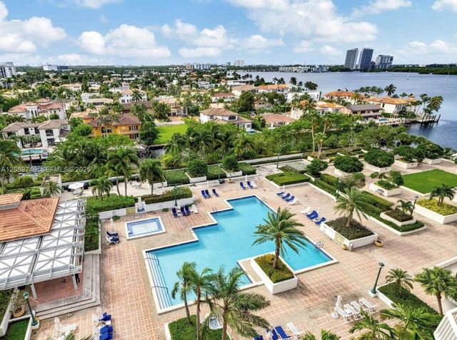 1000 W Island Boulevard 1911, Aventura, FL 33160