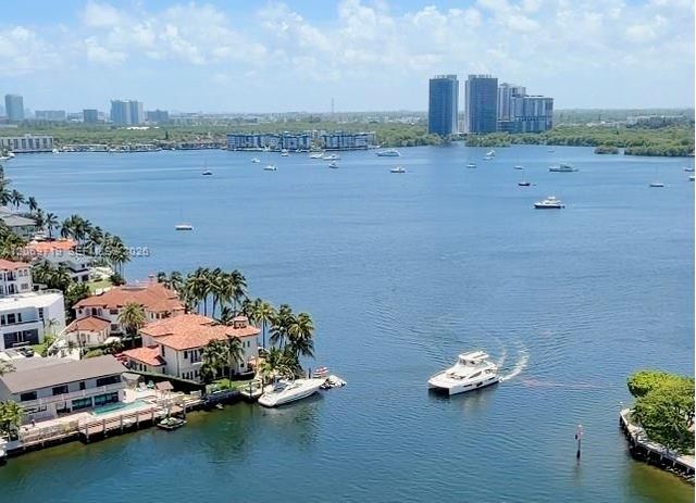 1000 W Island Boulevard 1911, Aventura, FL 33160