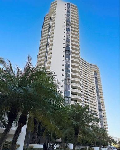 1000 W Island Boulevard 1911, Aventura, FL 33160