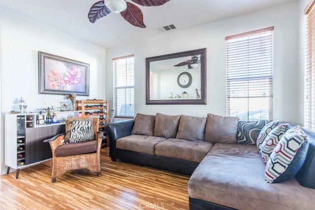 27117 Eden Court, Newhall, CA 91350