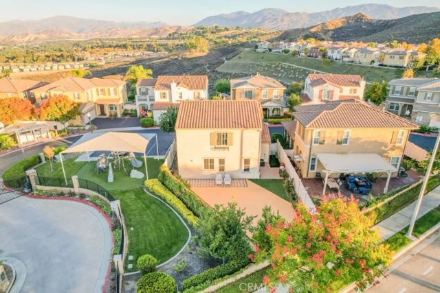 27117 Eden Court, Newhall, CA 91350