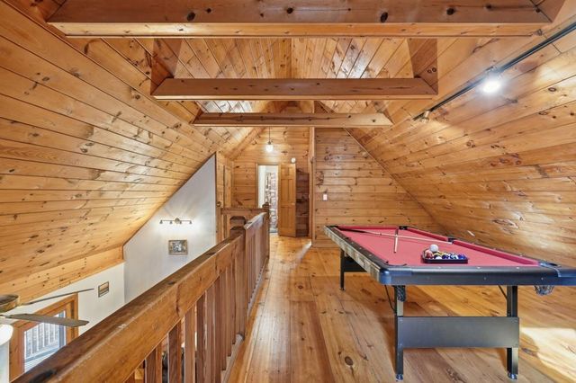 19 Blackberry Falls Lane, Ellijay, GA 30536